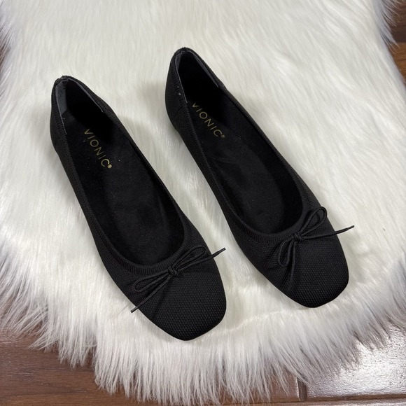 NEW Vionic Women's Size 6.5 Black Klara Slip On‎ Ballet Flat Shoes Knit - Picture 1 of 10